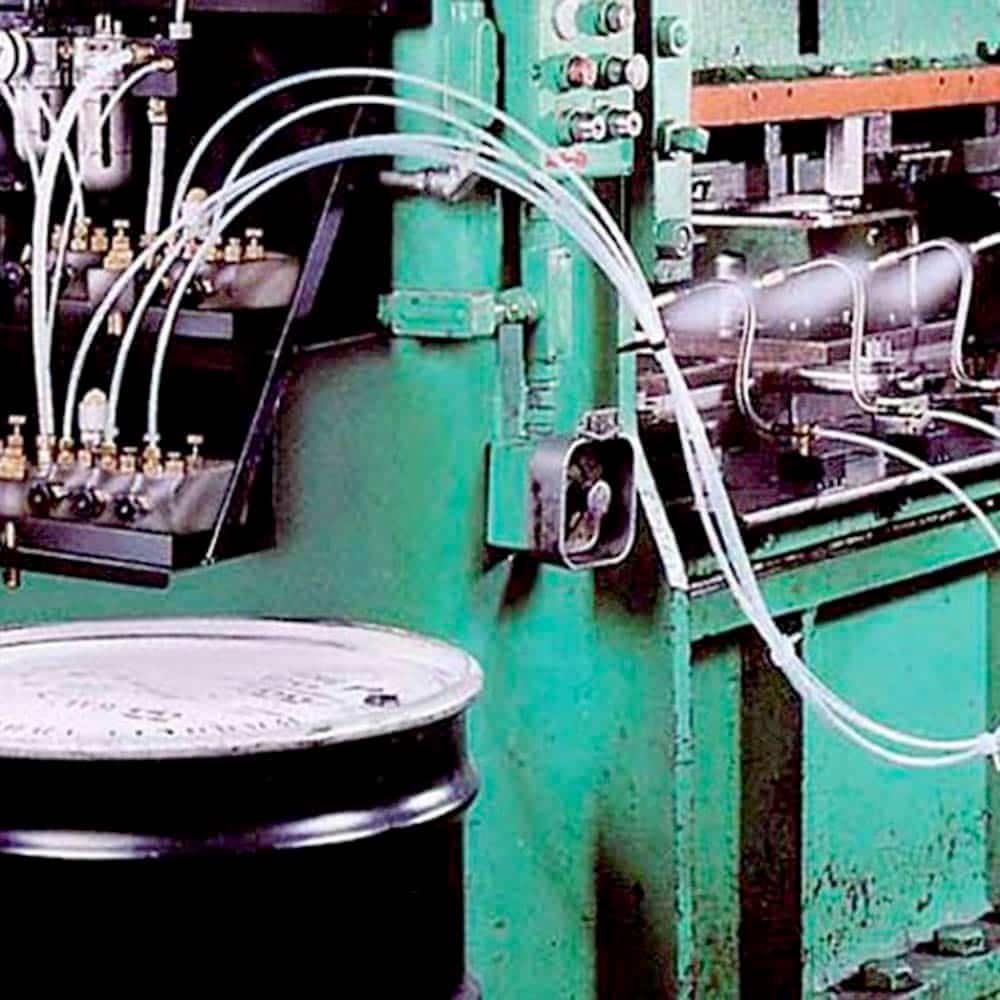 Sistema spray senza emissione d’aria per lavorazioni meccaniche e lubrificazione